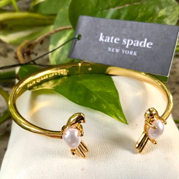 Kate Spade Gold Pearl LOVE BIRD Bracelet⭐️NEW W/TAG Hinge Spring Scene Bird CUFF - Picture 11 of 14